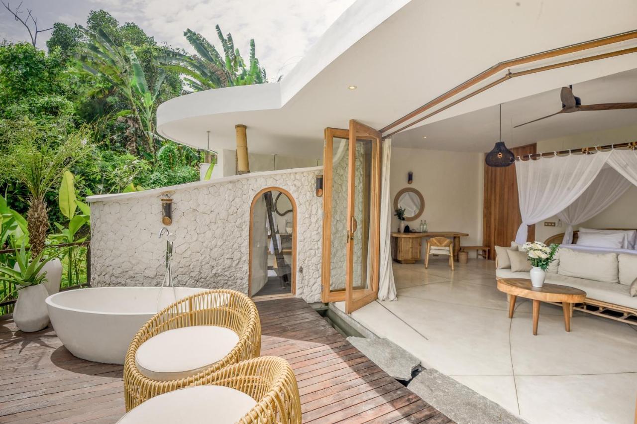 Отель Solana Wellness Retreat Убуд Экстерьер фото