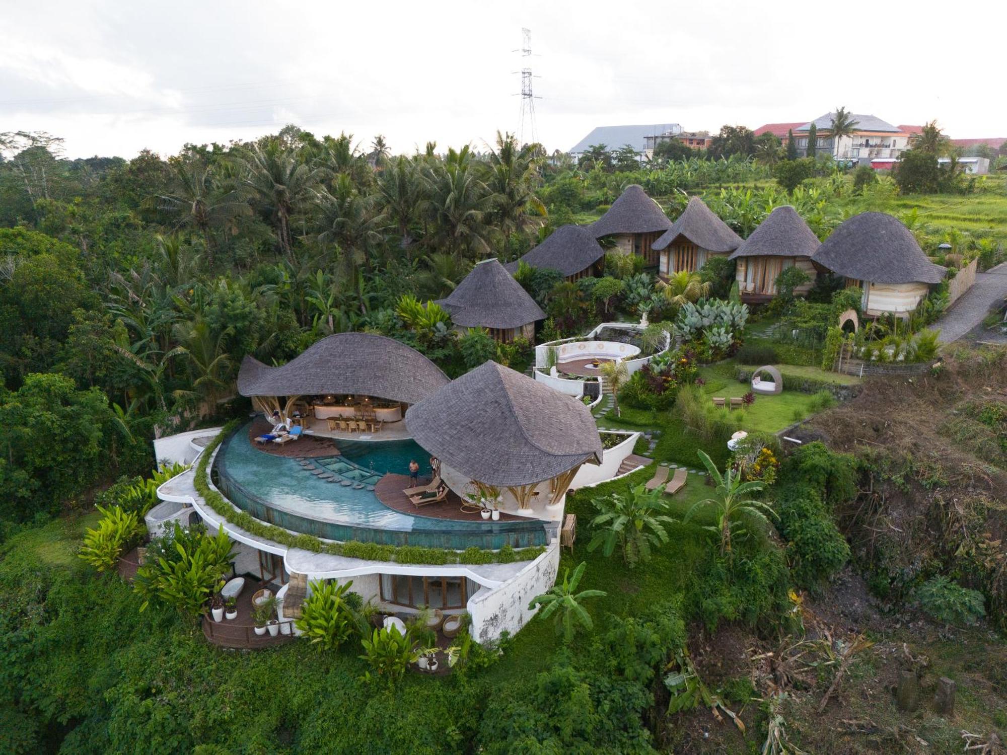 Отель Solana Wellness Retreat Убуд Экстерьер фото